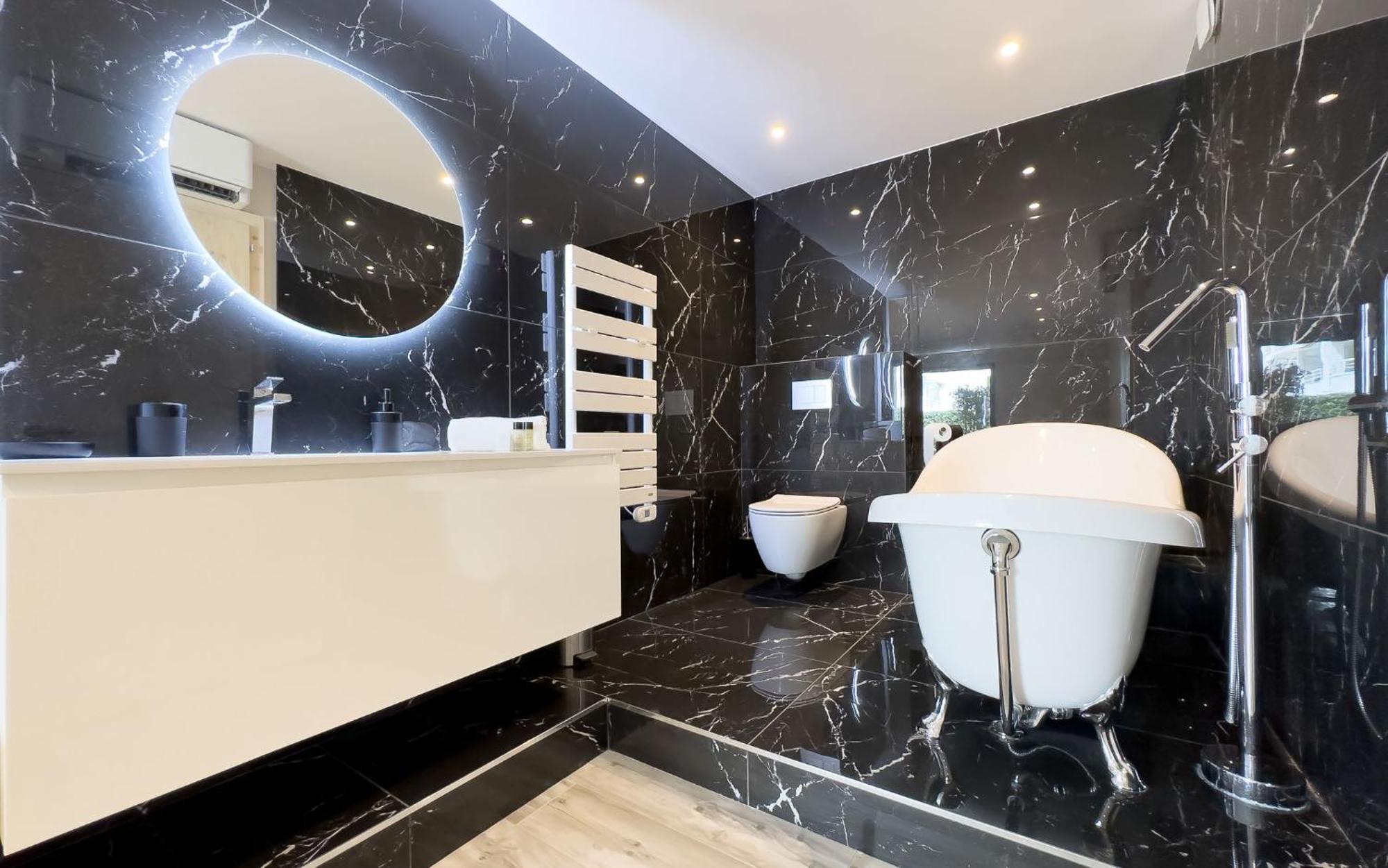 Le First By Winsome Destination Apartment Cannes Bagian luar foto